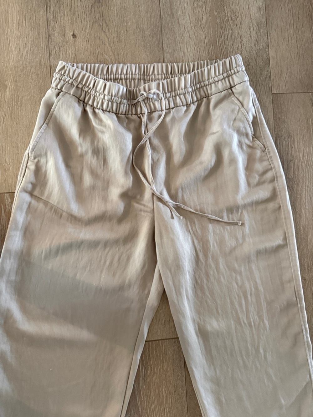 H&M Women’s Drawstring Joggers in Light Taupe